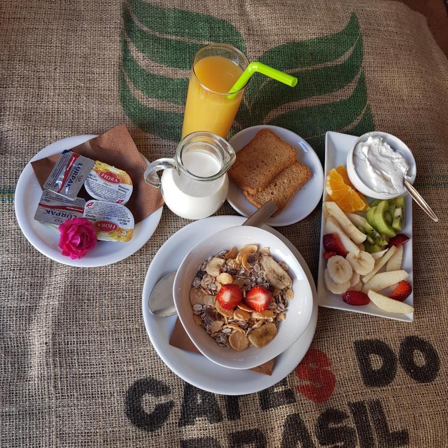 Mmebassia Acomodação com café da manhã Chania  Exterior foto